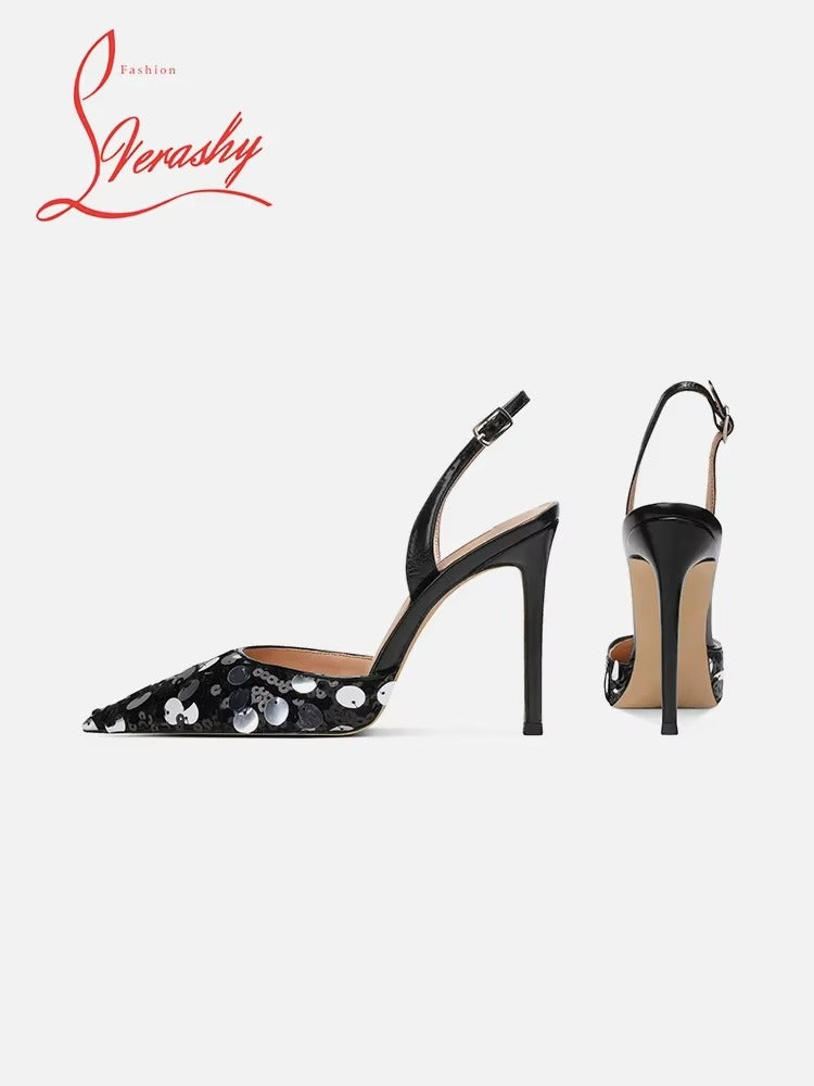 Green high-heeled
